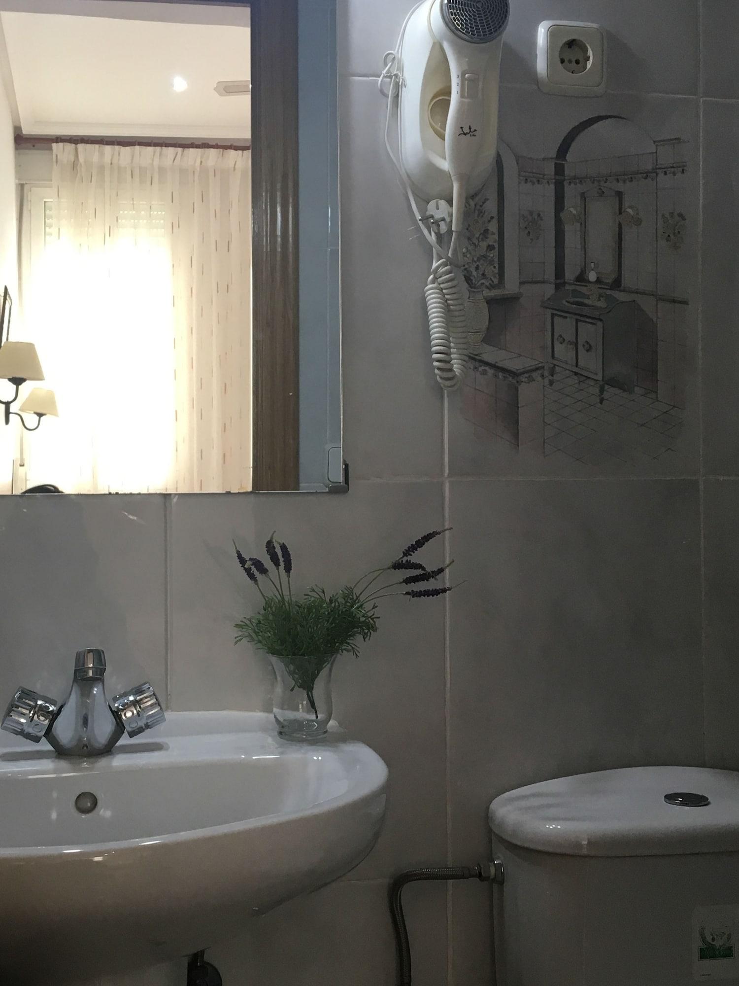 מדריד Hostal Lido מראה חיצוני תמונה
